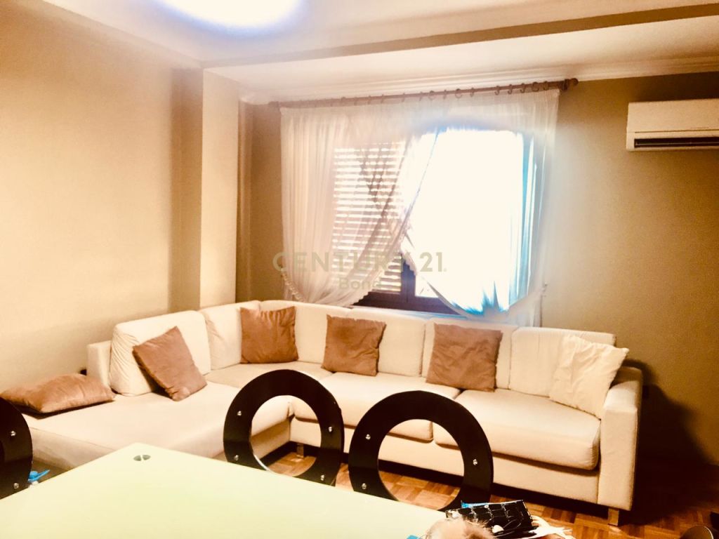 Foto e Apartment në shitje Ish Blloku, Rruga Sami Frasheri, Tiranë
