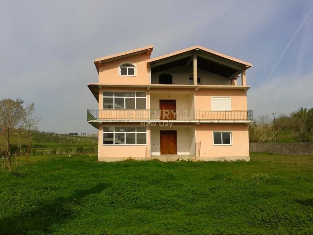 Foto e Shtëpi në shitje Arapaj, arapaj, Durrës
