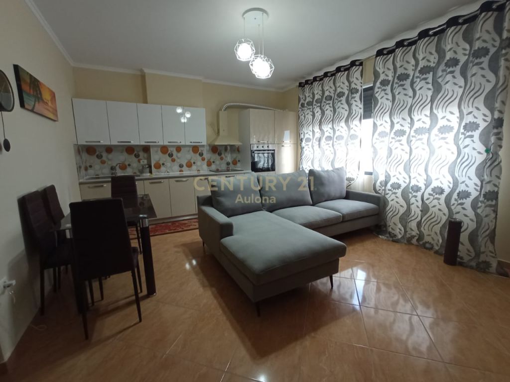 Foto e Apartment me qëra Bulevardi Vlorë-Skelë, Vlorë