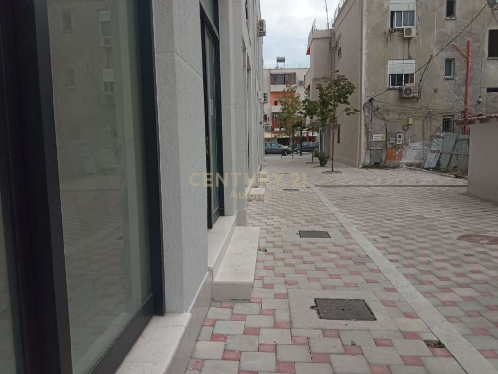 Foto e Dyqan me qëra Bulevardi Vlorë-Skelë, Bulevardi Vlore-Skele, Vlorë