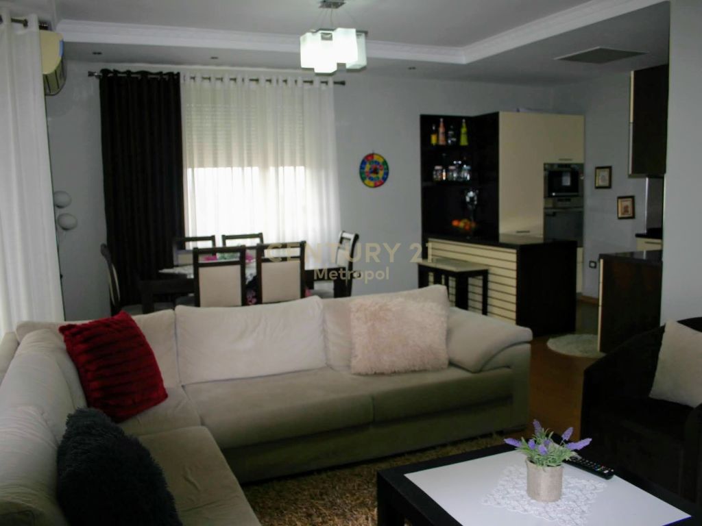 Foto e Apartment në shitje Shkozë, Rruga "Ali Shefqeti", Tiranë