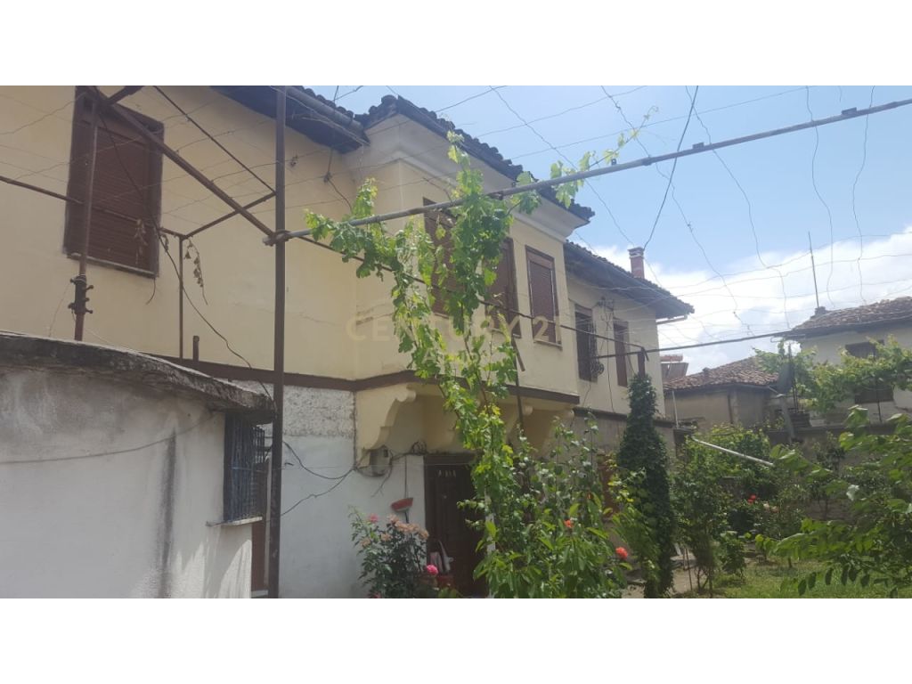 Foto e Shtëpi në shitje Korçë, Korce