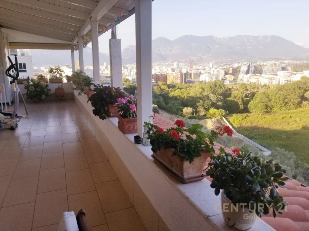 Foto e Apartment në shitje Kodra e Diellit, Tiranë