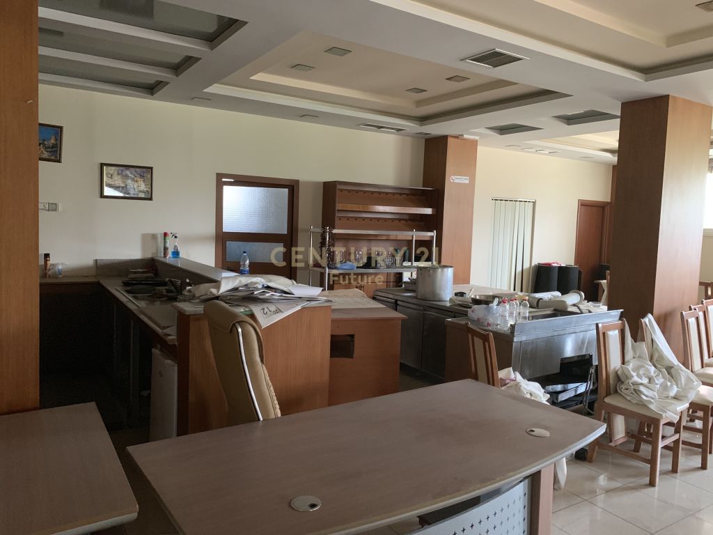 Foto e Ambient biznesi në shitje Rruga e Gjanë, Rruga e gjane, Shkodër