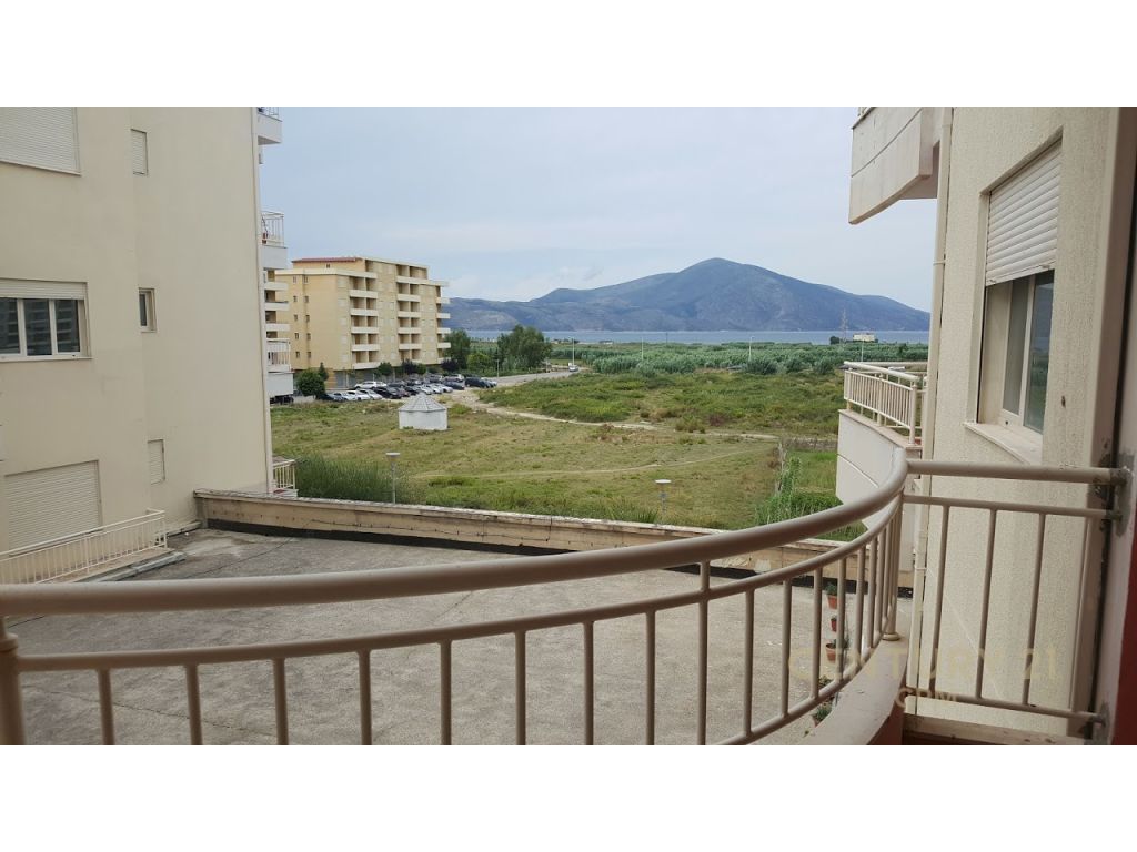 Orikum - photos of property for apartment