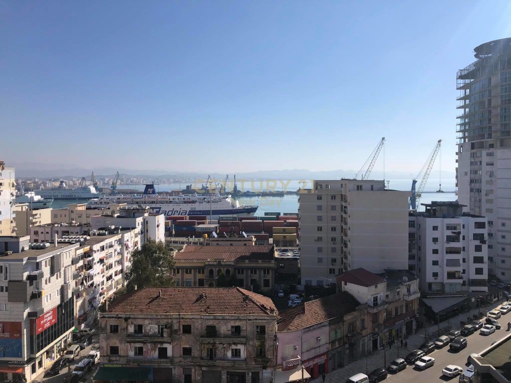 Foto e Apartment me qëra Qendra e Durr&euml;sit, rruga, Durrës