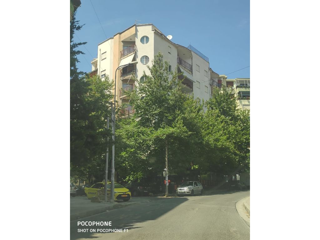 Foto e Apartment në shitje Porcelan, Fresku, Tiranë