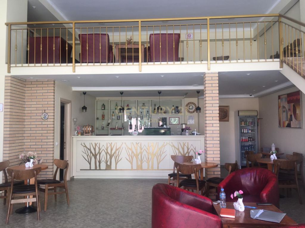 Foto e Bar and Restaurants në shitje Kodra e Diellit, Rr. Vorbsi, Tiranë