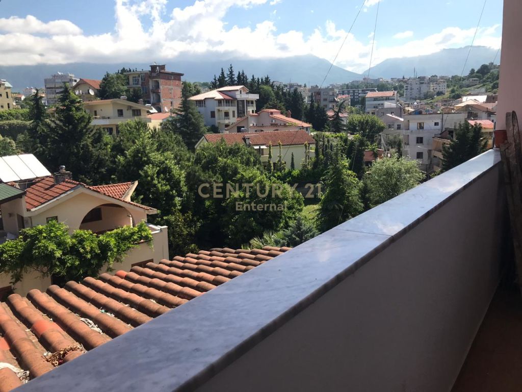 Foto e Apartment në shitje Vilat Gjermane, Rr.Fuat Toptani, Tiranë