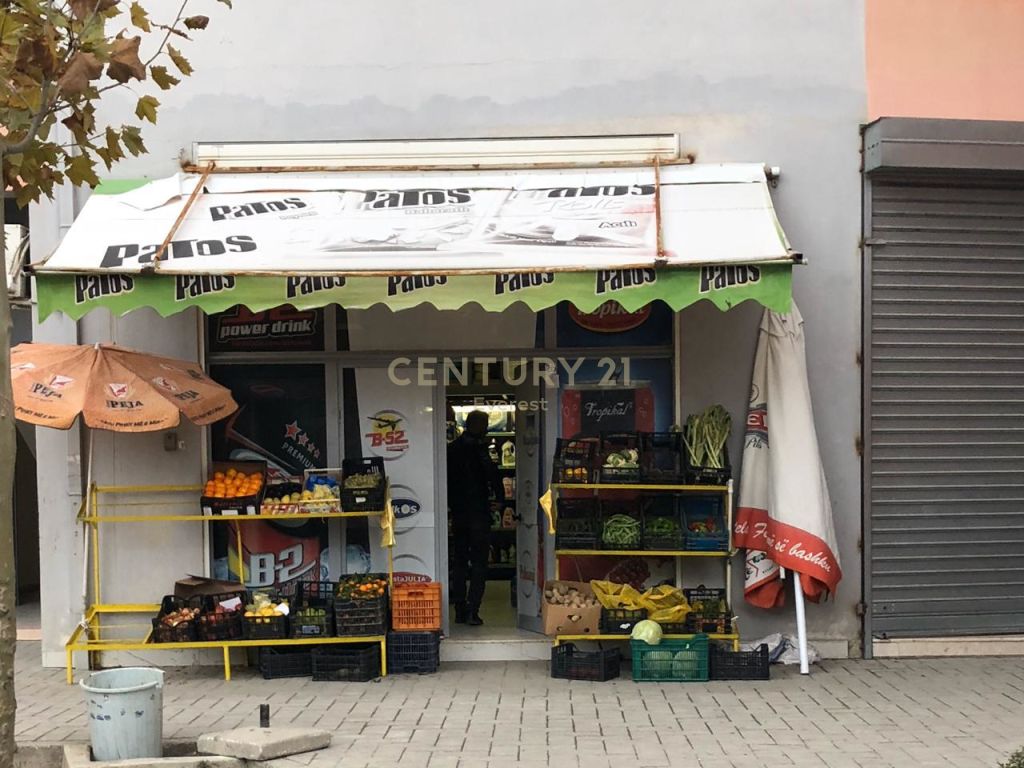 Foto e Ambient biznesi në shitje Misto Mame, Rr. MIsto Mame, Tiranë