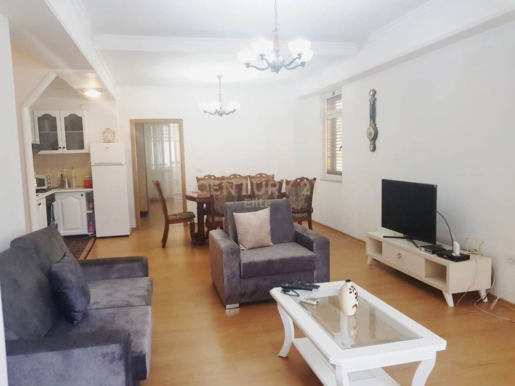 Foto e Apartment me qëra Ish Blloku, Rruga Brigada VIII, Tiranë
