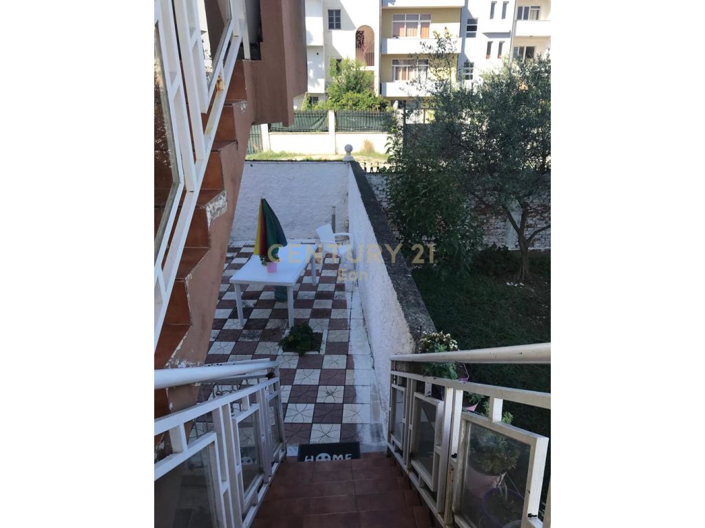 Lagjia:18 Blloku i Vilave - photos