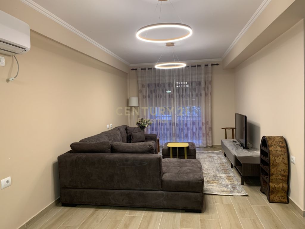 Foto e Apartment me qëra Garda, Rr. Lidhja Prizerenit, Tiranë