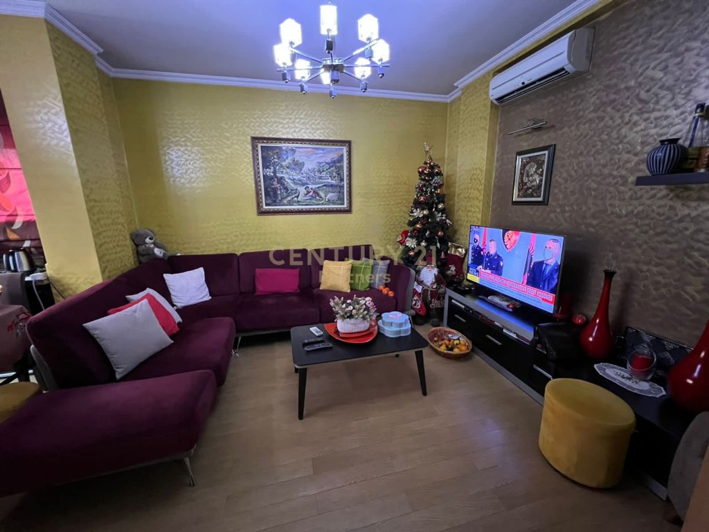 Foto e Apartment me qëra 9 Katëshet, Tiranë