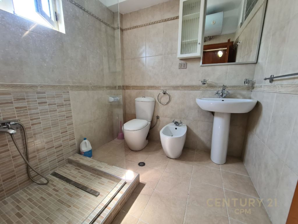 21 Dhjetori - photos