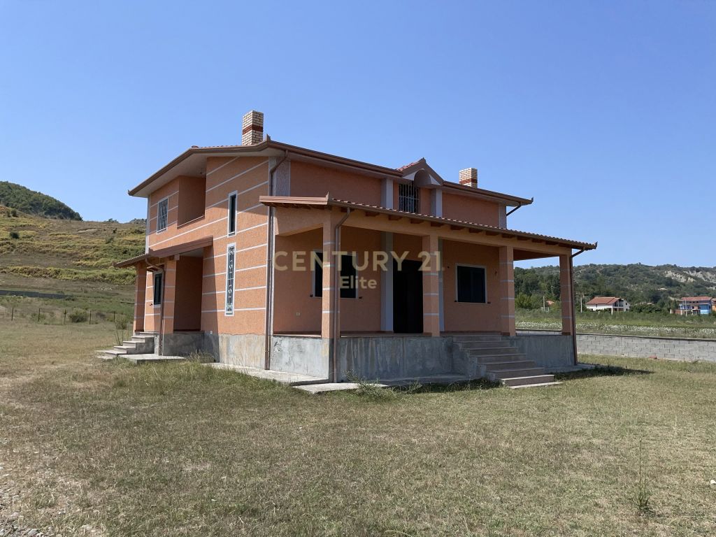 Foto e Shtëpi në shitje Bubq, Fushë, Fier