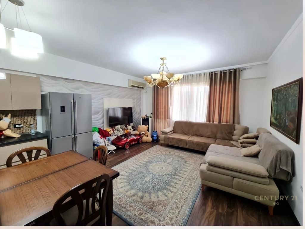 Foto e Apartment në shitje Myslym Shyri, Rruga Muhamet Gjollesha, Tiranë