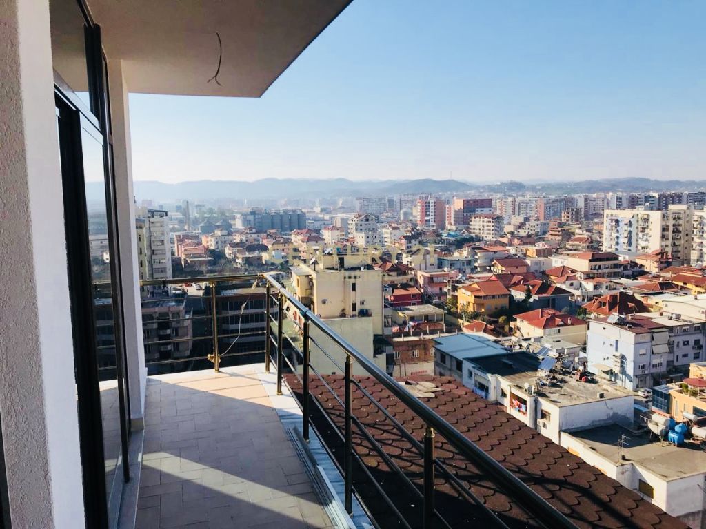 Foto e Apartment në shitje Globe, Rruga e Kavajes, Tiranë