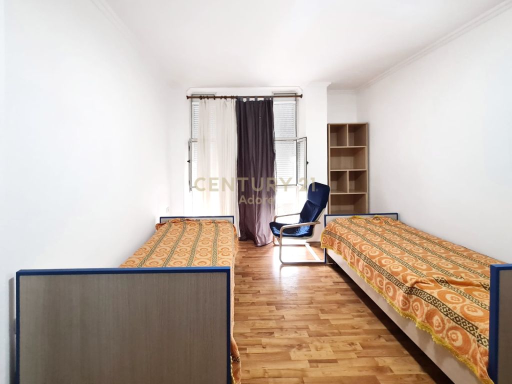 Foto e Apartment me qëra Pazari I ri, Tiranë