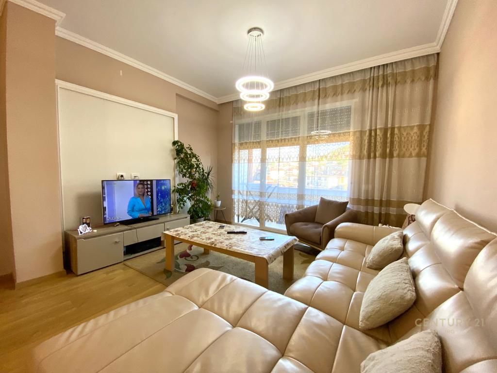Foto e Apartment në shitje Kombinat, Rruga Llazi Miho, Tiranë