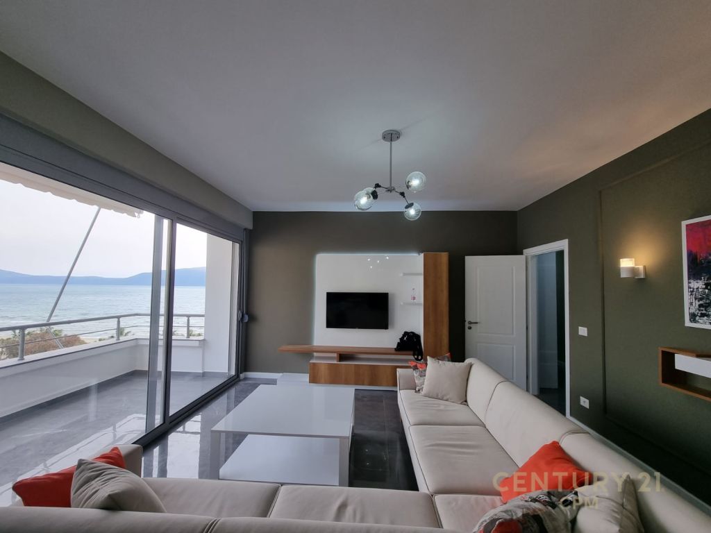 Lungomare - photos of property for apartment