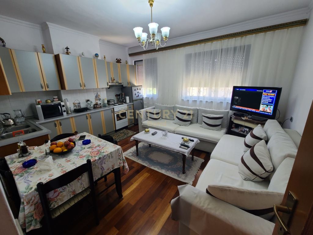 Rruga e Elbasanit - photos of property for apartment