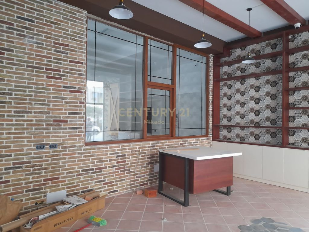 Astiri - photos of property for commercial