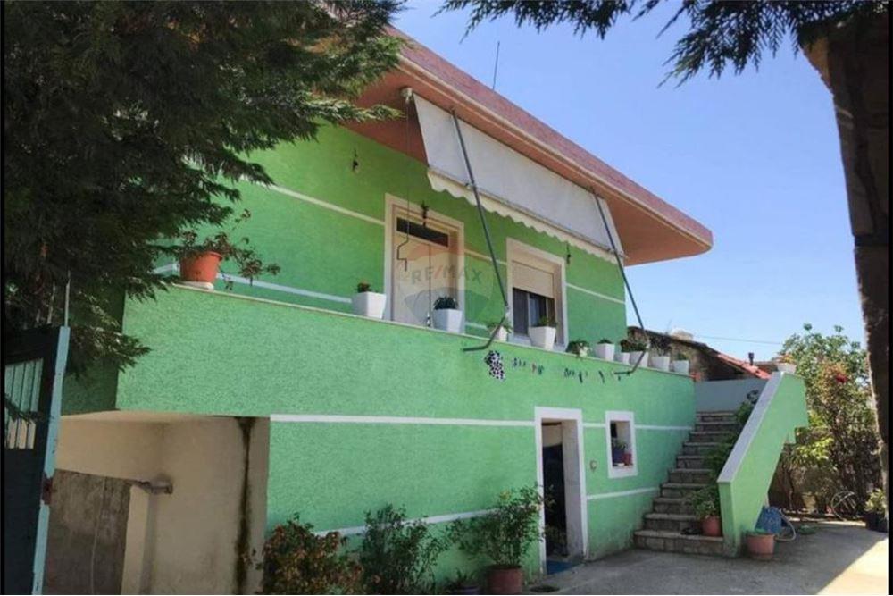 Foto e Shtëpi private në shitje RRUGA XHEMIL BEJ VLORA, Vlore, Vlorë