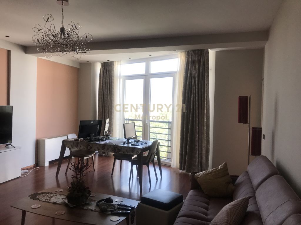 Foto e Apartment me qëra Ish Blloku, Ibrahim Rrugova, Tiranë