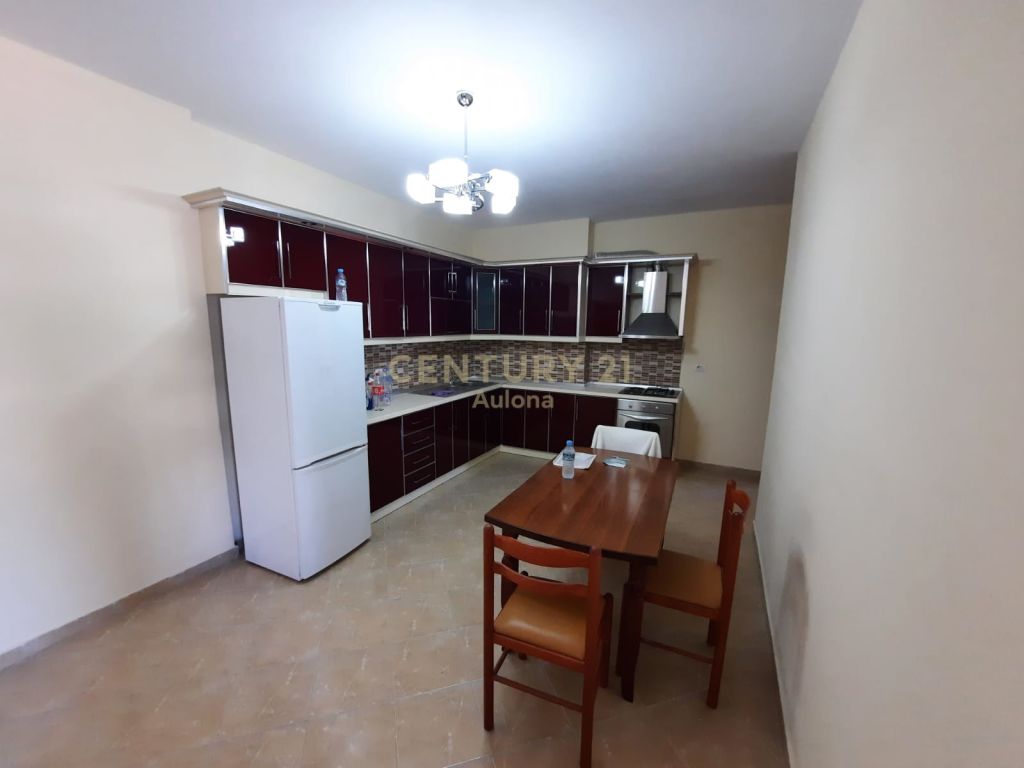 Foto e Apartment me qëra Bulevardi Vlorë-Skelë, Vlorë