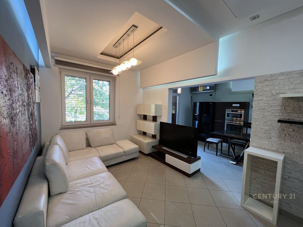 Foto e Apartment me qëra Ish Blloku, Rruga Ibrahim Rugova, Tiranë
