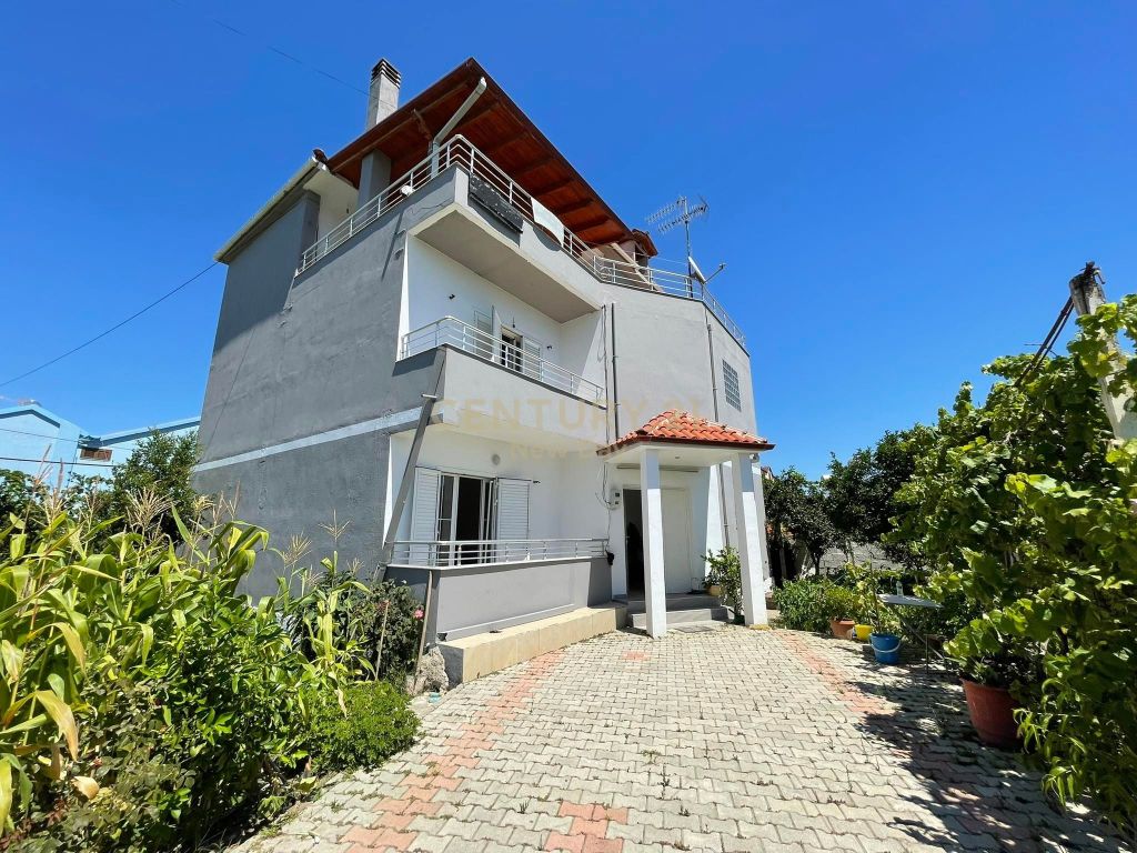 Foto e Shtëpi në shitje Plazh, Durrës