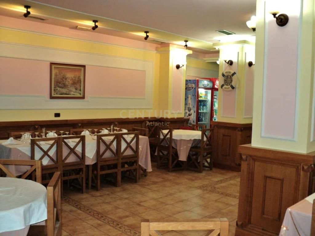 Foto e Bar and Restaurants me qëra Plazh Iliria, Durrës