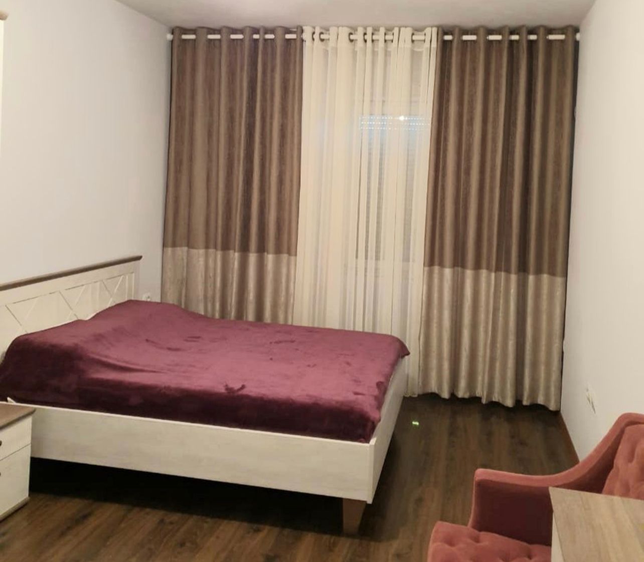 Foto e Apartment me qëra kinostudio, rruga aleksander moisiu, Tiranë