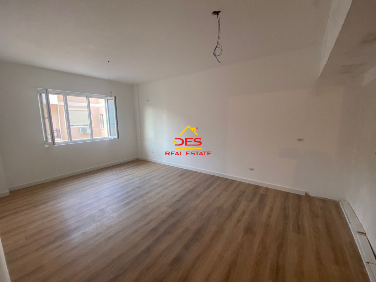 Foto e Apartment në shitje Rruga Rexhep HoxhaApartamenti organizohet nga, Tirane, Tiranë