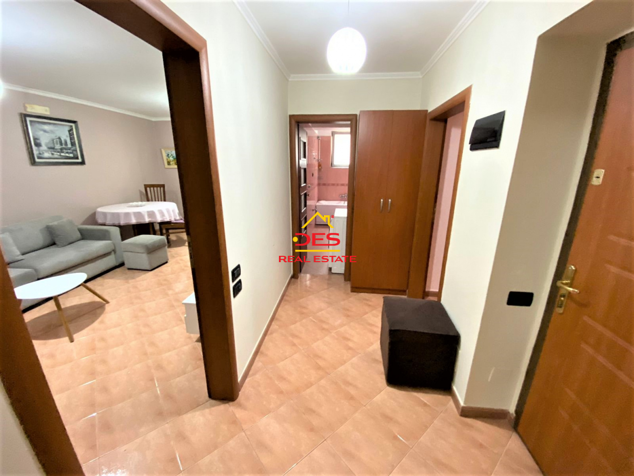 Foto e Apartment me qëra Rruga Arkitekt Kasemi, Tirane, Tiranë