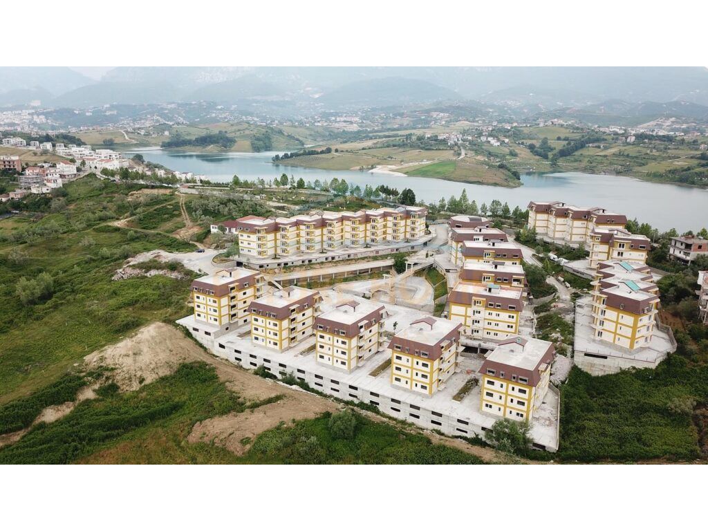 "LakeLand Residence" Farkë - photos