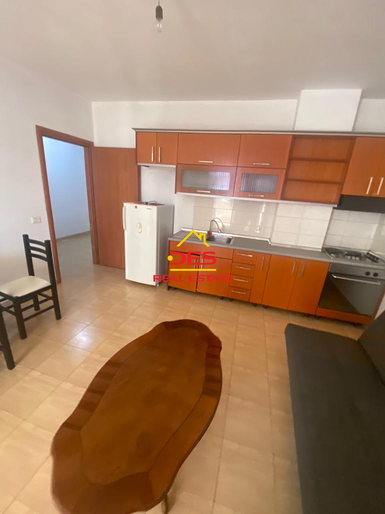 Rruga Ndre Mjeda Apartamenti ndodhet në katin - photos