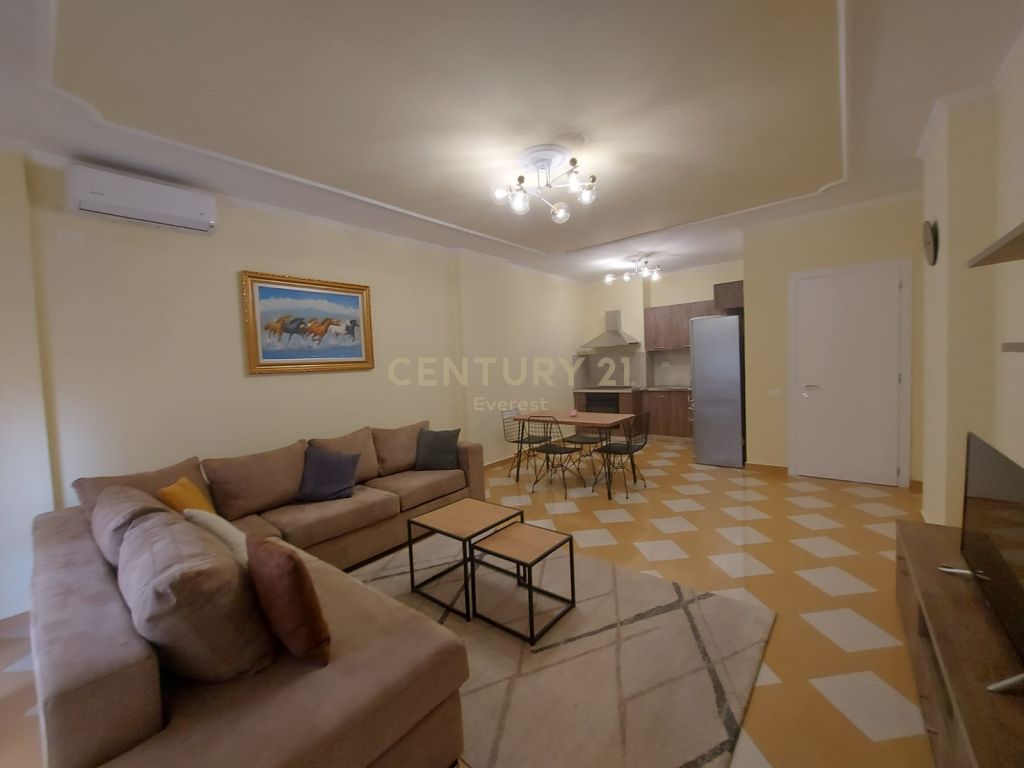 Selvia - photos
