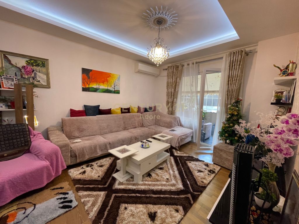 Foto e Apartment në shitje Rruga 5 Maji, Tiranë