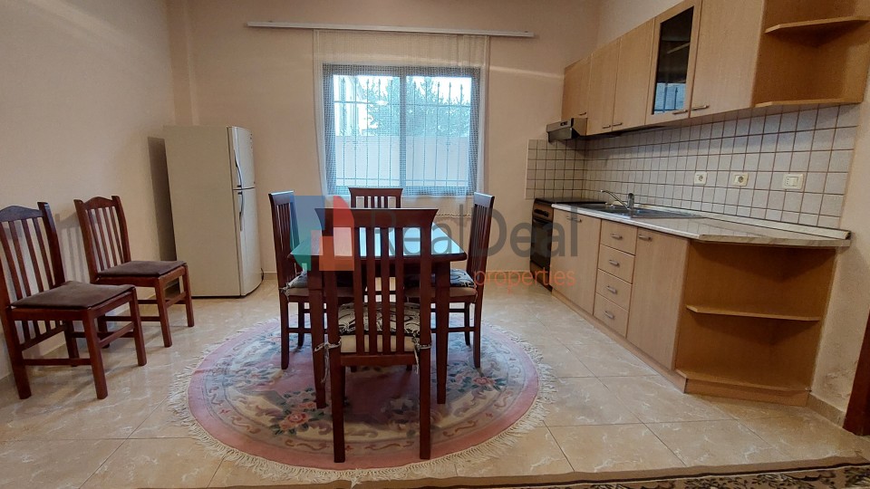 Foto e Apartment me qëra Shkolla e Bashkuar, Rruga Metrush Luli, Tiranë