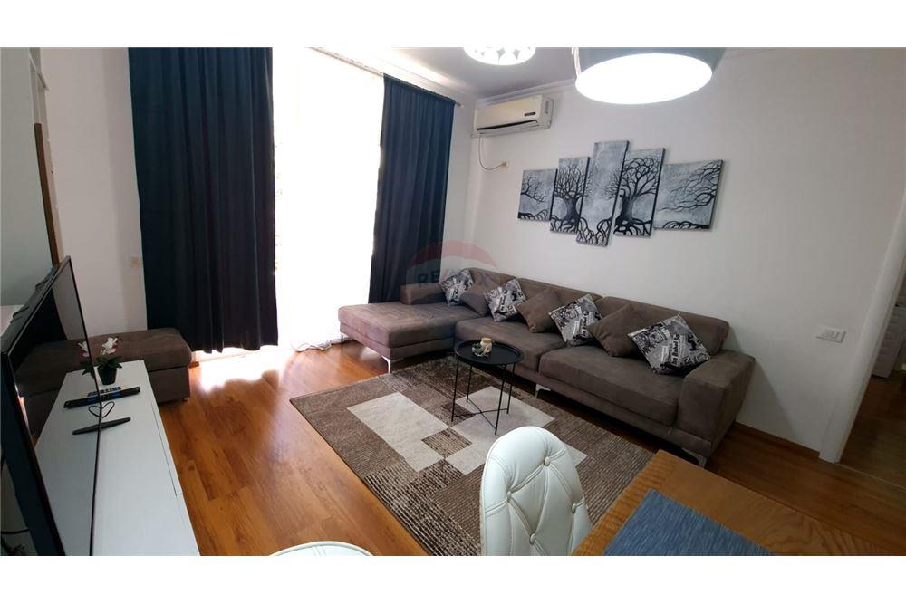Foto e Apartment me qëra Kika 1, Komuna e Parisit, Tiranë