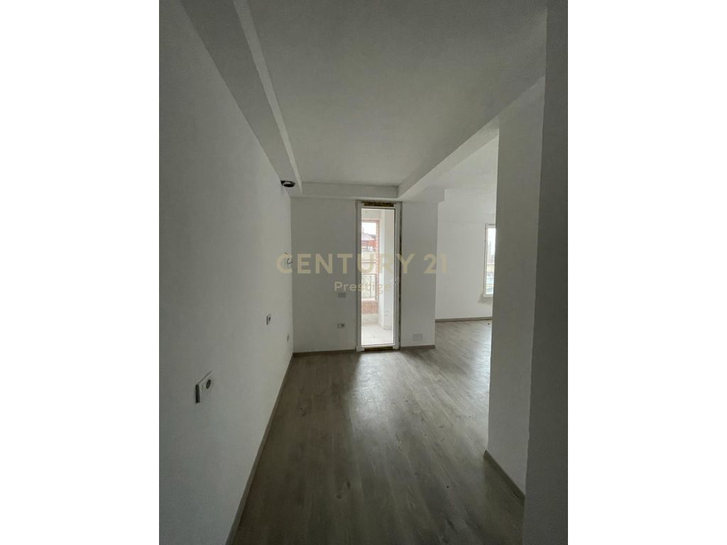 Foto e Apartment në shitje Rruga e Elbasanit, Tiranë