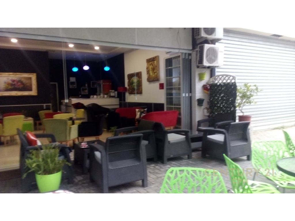 Foto e Bar and Restaurants me qëra ATSH, Tiranë