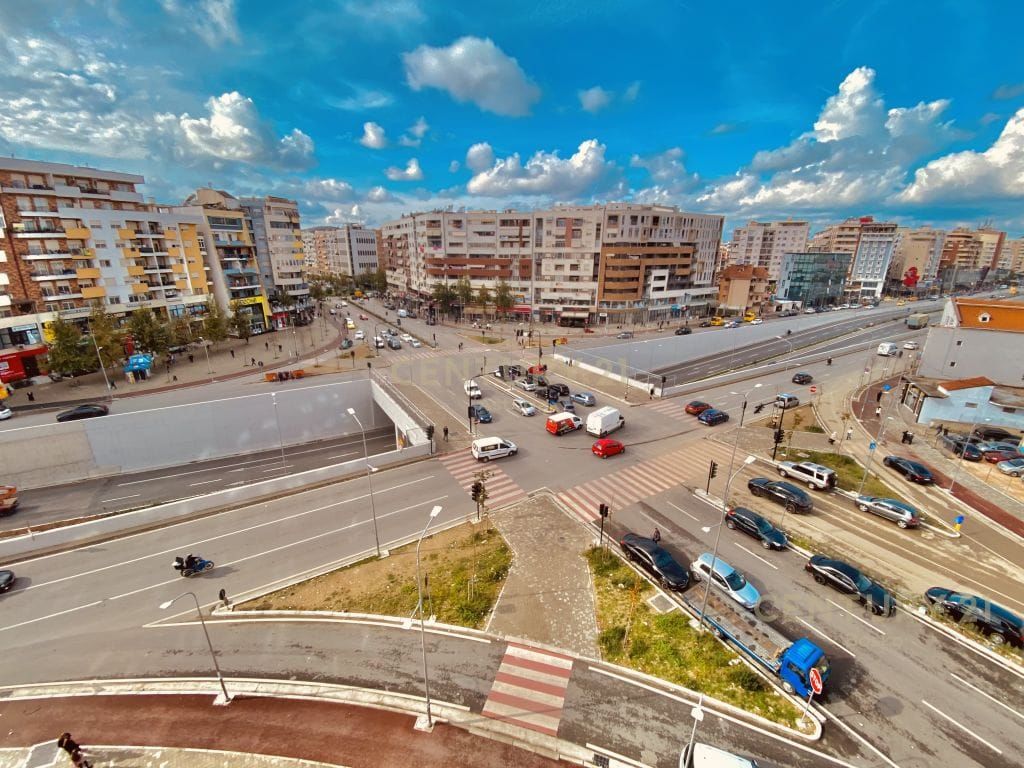 Foto e Ambient biznesi me qëra Astiri, UNAZA E RE, Tiranë