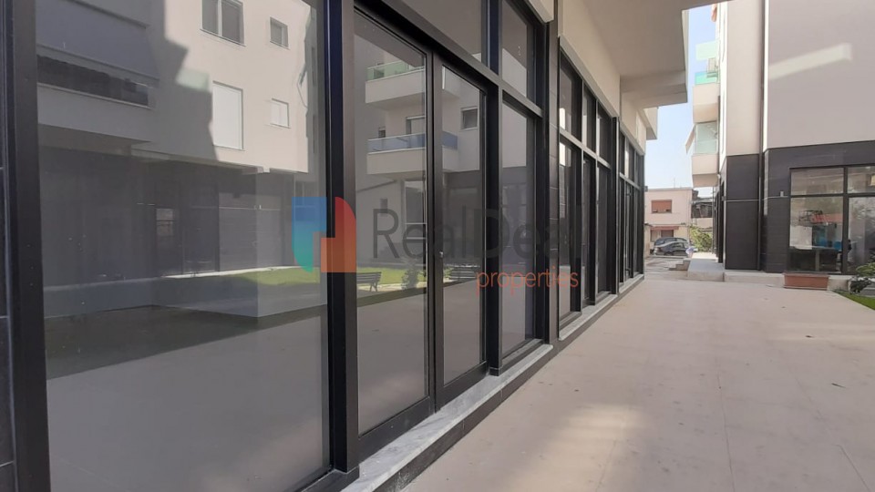 Rruga Arkitekt Sinani - photos