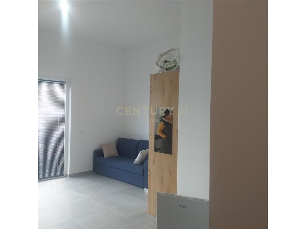 Foto e studio në shitje Shëngjin, Lezhë