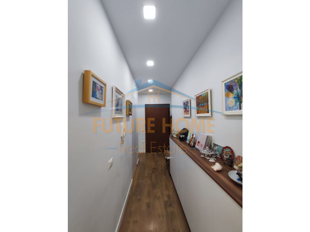 Foto e Apartment në shitje Kodra e Diellit, Tiranë
