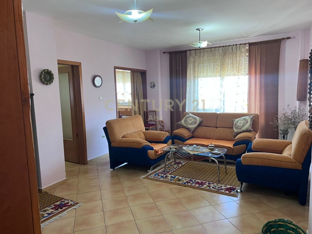 Foto e Apartment në shitje Ish Bashkia, Korçë