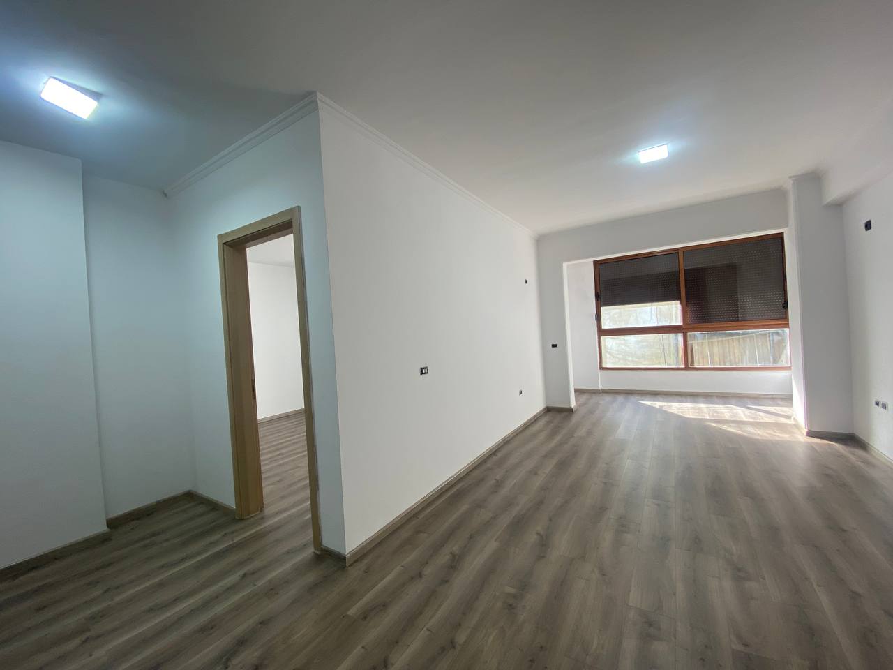 Foto e Apartment me qëra Rruga e Elbasanit, Tiranë